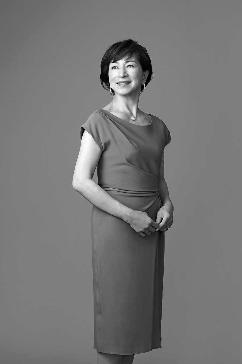 美枝子 原田美枝子「認知症の母はある日言った『私ね、15の時から、女優やってるの』」 移ろいゆく記憶の向こうに見えたもの｜芸能｜婦人公論.jp