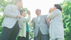 認知症グレーゾーンは、早めの対策で引き返せる可能性も。認知症を予防する3つの生活習慣「脳の活性化」「運動」「食習慣と睡眠習慣の改善」とは
