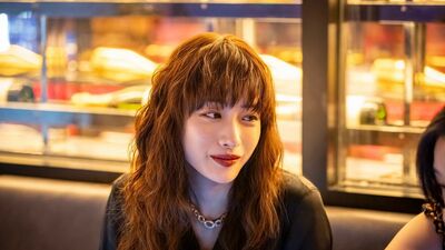 主演・石原さとみ×脚本・野木亜紀子『ポリティカルパン』初回あらすじ。弥生は“ダークな政治の金”にまつわる暴露話を耳にして…＜ネタばれあり＞