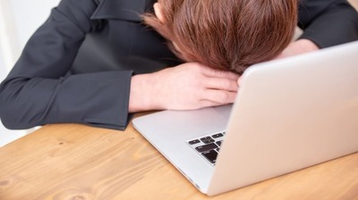 長時間労働の温床になりやすい「みなし労働時間制」。月100時間を超える残業でも残業代を請求できない? 弁護士の回答は…