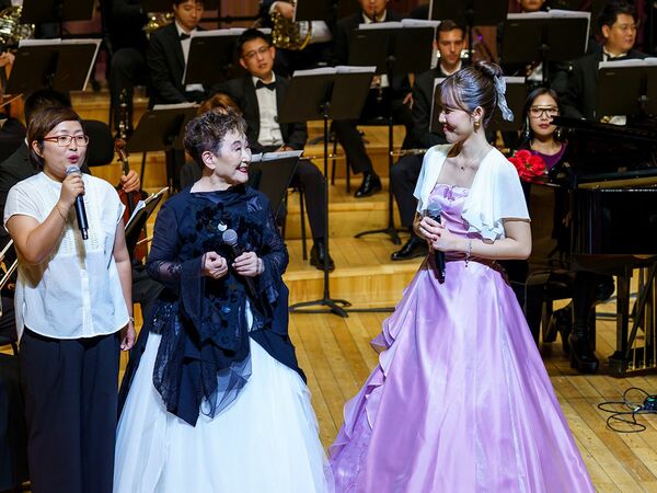 加藤登紀子さん、Nozomi Lynさん