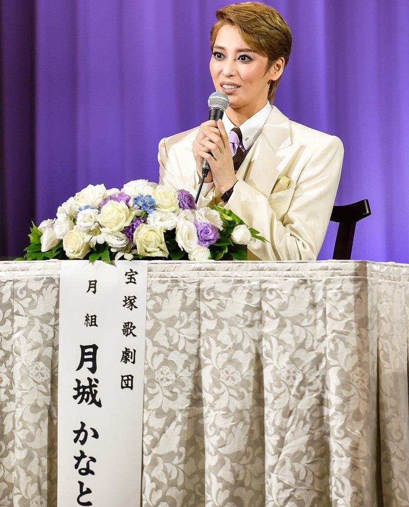 3ページ目）月城かなと・海乃美月「誰もが知っている作品