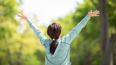 小林弘幸　呼吸で生まれる活性酸素は心身に多くのダメージをもたらす。最小限に抑えるためには「１対２の呼吸」がおすすめ