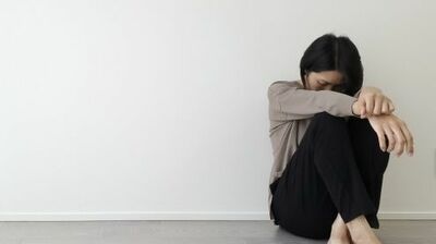 なぜ人は＜さみしい＞という感情に苦しめられるのか？脳科学者・中野信子「現代は集団でしか生きられないような過酷な環境ではないのに、脳がそれに適応していない可能性が…」