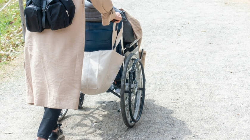 ＜関係のよくない親＞を看取るうえで大切なこととは？自ら＜毒親＞を在宅で見送った緩和ケア医「どんな親であろうと…」