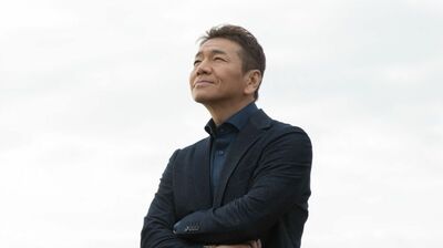 芸能人が戦々恐々とする中、上田晋也だけが＜写真週刊誌に載りたい＞と思うワケ。「チュートリアル徳井らとの飲み会が掲載された際には、まさかの…」