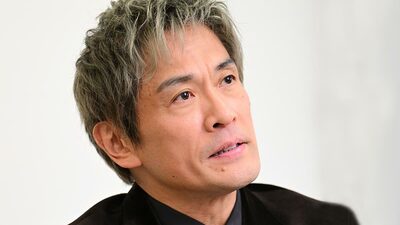 内野聖陽「比較的怒りっぽい性格の僕は、怒りのない人にはあまり共感できない。上田監督とのご縁で作り上げた『アングリースクワッド』」