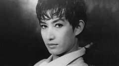 【追悼・美輪明宏さん】渡辺えり「恋人ができないと嘆いたら〈自然体のまま受け入れてほしいなんて傲慢！〉と叱られて」