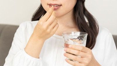 新聞やテレビで話題のアルツハイマー病＜新薬＞の実力。たまり続ける＜脳のゴミ＞を直接取り除く効果も？しかしあくまで「進行を少し遅らせる」だけで…
