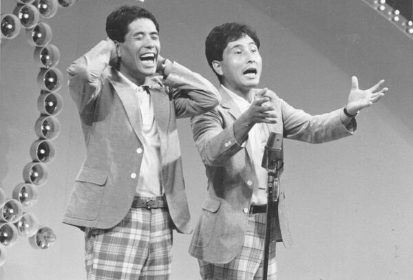 1980年代の漫才ブーム当時のザ・ぼんち（写真提供：吉本興業）