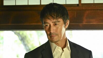今夜の『キャスター』あらすじ。本橋がリークした進藤のスキャンダルで荒れる局。キャスター生命を賭けて 43 年前の真実を暴こうとするが…<ネタバレあり>