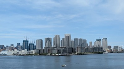 パンデミックで引き渡しが約1年遅れた大型マンション<晴海フラッグ>。住民たちが不動産会社を東京地裁に訴えると、一審の判決はなんと…