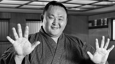 幕内最年長力士・玉鷲一朗　初来日は大学でホテルマンを目指していた03年。東大大学院に留学中の姉の元に遊びにきたら「ほっともっと」や「マクドナルド」の美味しさに衝撃を受け…