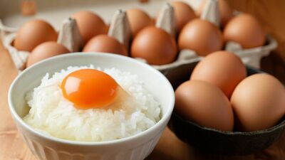忙しい朝にもぴったり!卵がけご飯をワンランク上の味わいに。究極のTKGが見つかる、簡単テクニックを紹介