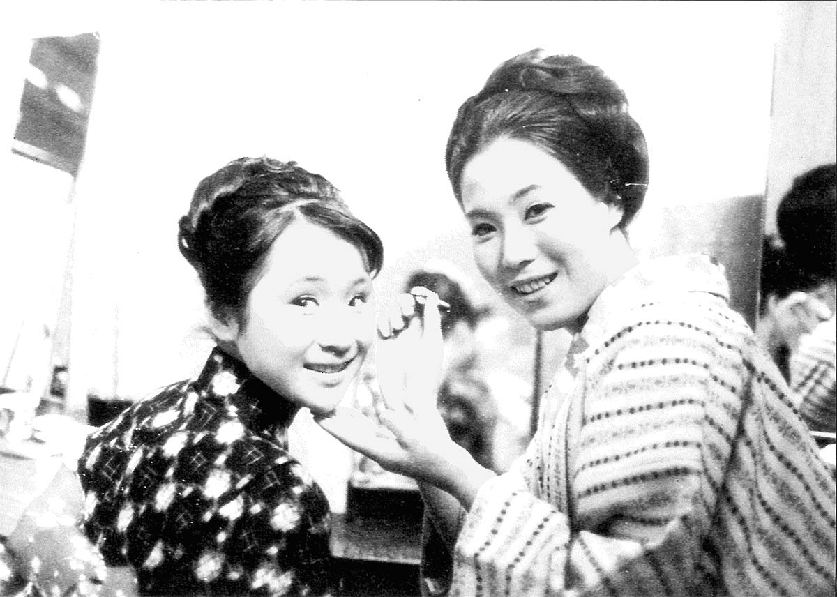 島倉 千代子 若い 頃