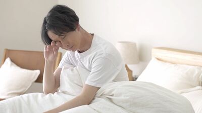 「何度も起きてしまう」「長く寝たのに疲れが取れない」その悩み、意外な方法で解決するかも…睡眠学会専門医が解説