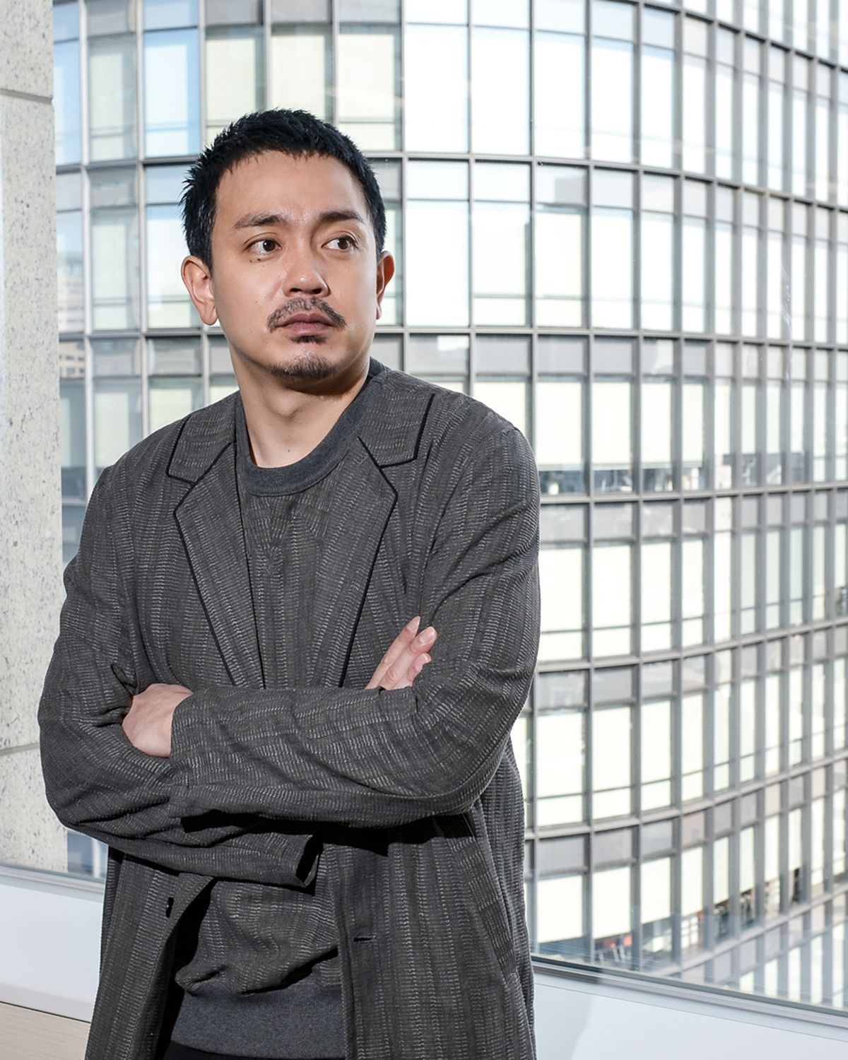 2ページ目）劇団EXILE・青柳翔さんが『土スタ』に出演。「歌を諦め芝居