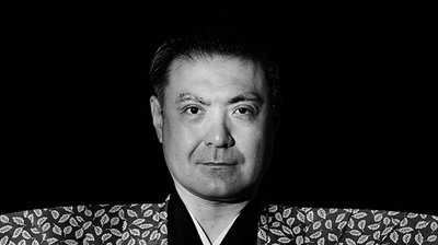 人形浄瑠璃文楽太夫・竹本織太夫「病気がちな師匠の突然の代役を10年以上。過酷な稽古と、過酷な介護生活で、師匠が存命中の記憶がほとんどなく」