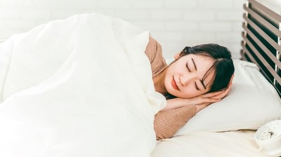 名医・小林弘幸が〈とにかく週に一日はぐっすり眠る〉ことをススメる理由。「高齢でも自律神経のバランスのいい人は、見た目も体も若いことが多く…」