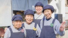 88歳、86歳、83歳の《三婆》が看板娘。懐かしさにあふれるパン工房＆カフェ「もちよりぱんSAMBA」で、レジに接客、商品開発も