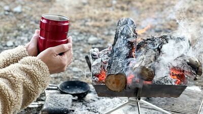 疲れを取るには〈休む〉だけでは足りなかった！？ 100％の状態に戻すために必要な〈攻めの休養〉　おすすめはソロキャンプ