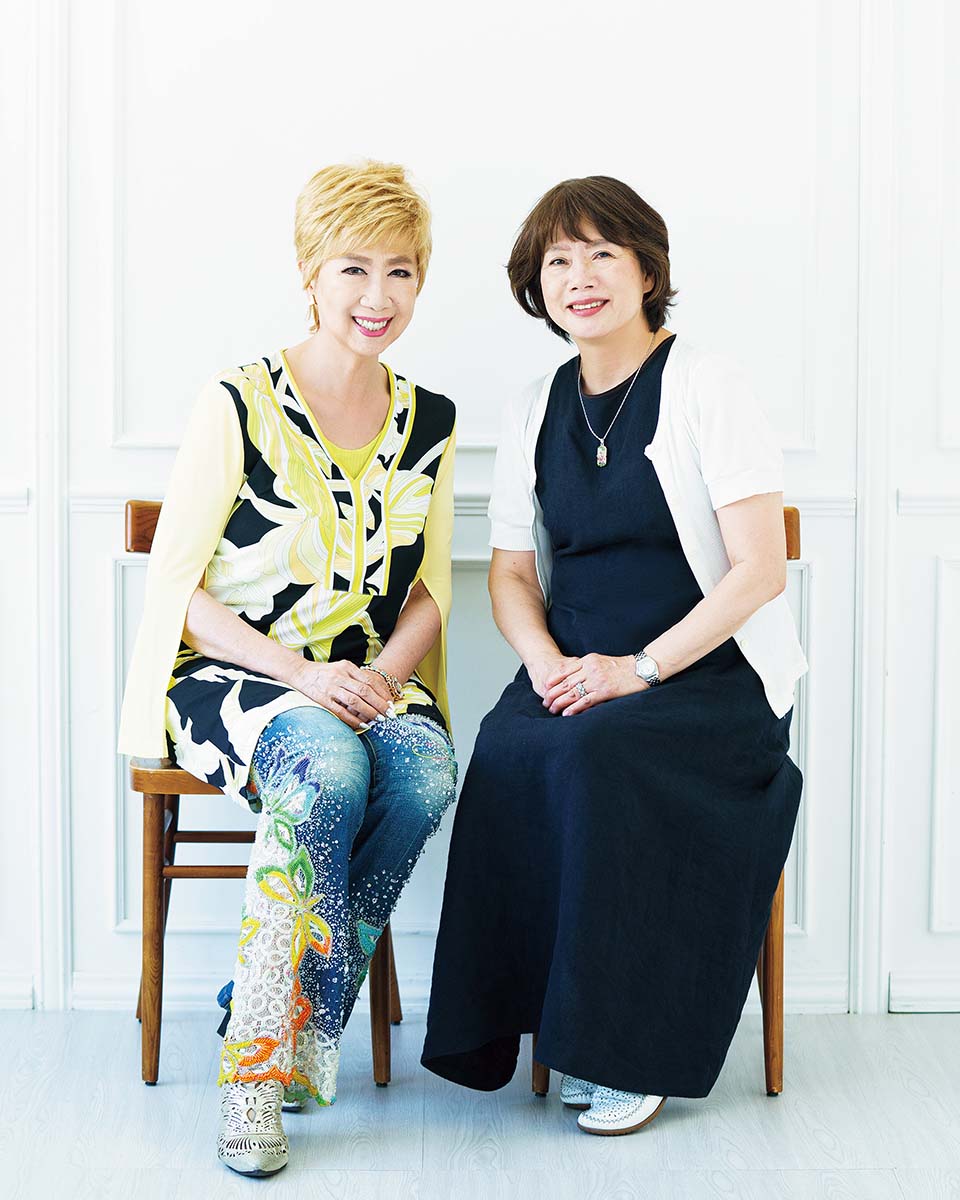 瀬川瑛子の画像 瀬川瑛子「68歳で足首を骨折。夫におぶわれたら肋骨も折れて…。73歳で腸にポリープ、急性胆管炎も。食生活から見直して老いを楽しむ工夫を」 【対談】 瀬川瑛子×川口美喜子「食の主治医は自分。体の声に耳を傾けて」＜前編＞｜健康｜婦人公論.jp