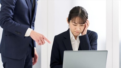 20代でも＜老害＞になっているかも。「年下の上司」と「年上の部下」の関係性に隠れた危険とは？経営コンサル会社代表が解説