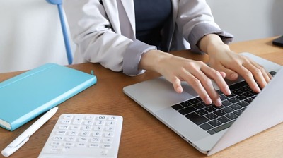 人生100年時代に求められるのは…今、養うべき「資質」と「能力」とは。情報革命により、ベルトコンベヤー型からマルチステージ型の人生へ