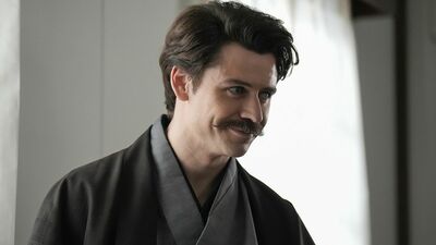 明日の『ばけばけ』あらすじ。『ヘブン先生日録』の盛り上がりを心配する錦織と江藤。遊郭ではなみに身請けの話が…＜ネタばれあり＞