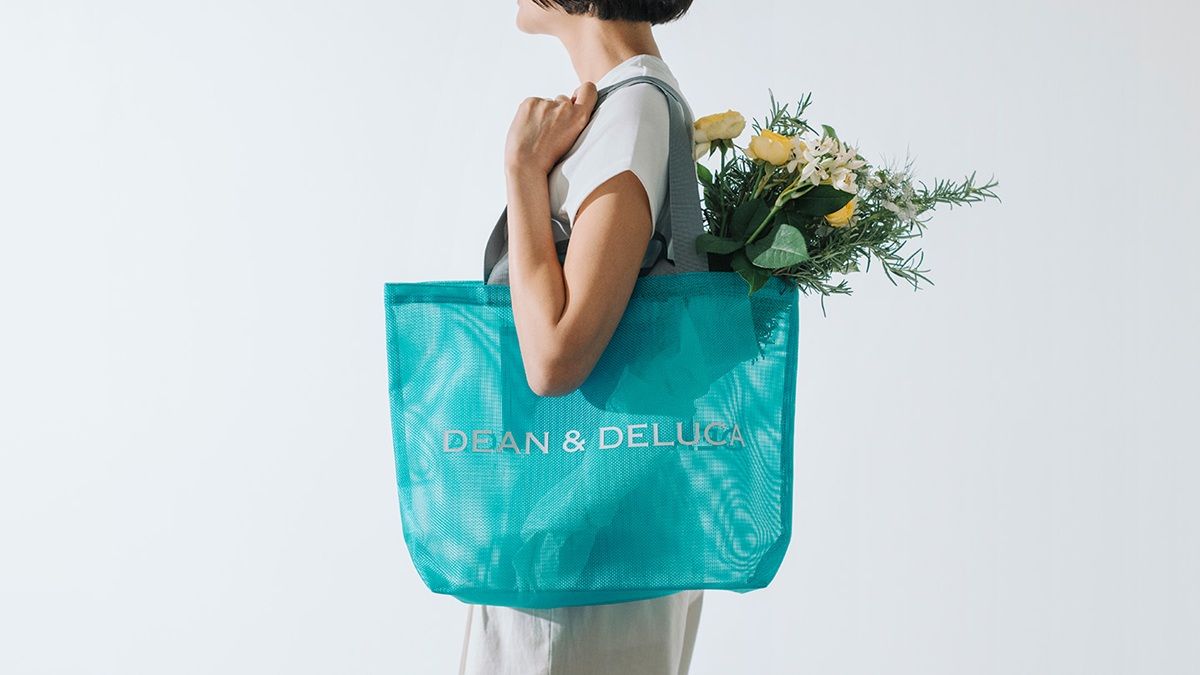 2ページ目）DEAN & DELUCA 今年の夏バッグ限定カラーは爽やかな 