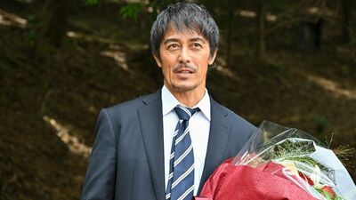 日曜劇場『キャスター』オールアップを迎えた出演者たちの心境は…主演・阿部寛「<キャスター>という役は、演じてみて非常に悩みましたし、難しい役でした」