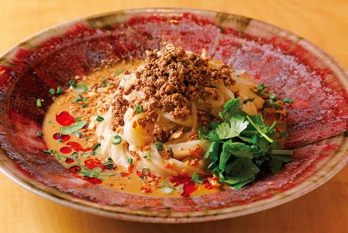 新メニューの「汁なし坦々うどん」1100円