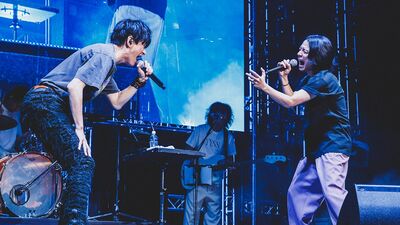「横山裕×渋谷すばる」対バンイベントに3万5千人!「あいつの強い覚悟がなかったら、俺はギターを持ってないし、今、あなたの前で歌ってないと思う」