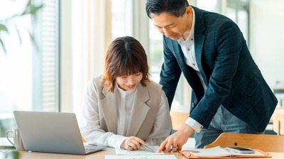 上司が「すぐ教える」と部下は成長しない？仕事のスピードを上げる近道は、自分で考える力を身につけること