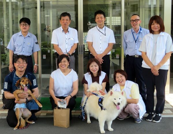 駿府学園のみなさんと青木さやか