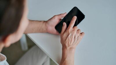 ネットで自分の名前を検索してみた。するとXやインスタグラムに身に覚えのないページが作られていることに気づき…