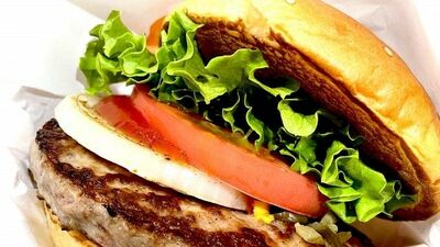 価格破壊でハンバーガー1個が65円に！マクドナルドが始めた「勝者なき過酷な安売り競争」に参加しないことで生き抜いたモスバーガーが得たものとは