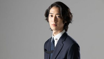 開成から東大理一、異端のピアニスト・角野隼斗「研究者ではなく音楽家の道へ。母や妹とはピアノの話で盛り上がって」