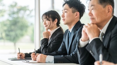 「7割強」はどのくらい？世代で違う「強・弱」の捉え方。60歳以上は「71％以下」が主流だけど若年層は…