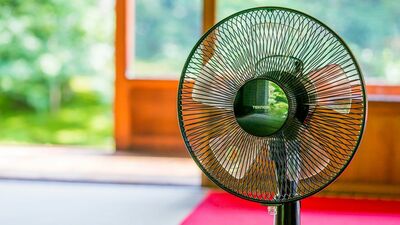 家を建ててから三十数年。海風と扇風機で夏を乗り切っていたわが家もついにエアコン設置を決意。しかし、年金暮らしでは…