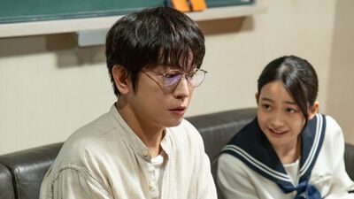 今夜の『ぼくたちん家』あらすじ。3000万円で玄一に親のフリをしてくれと頼むほたる。一方、索は車中泊していた駐車場を追い出され…<ネタバレ>