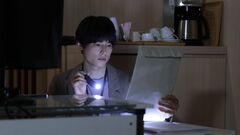 『告白ー25年目の秘密ー』あらすじ。爽太に惹かれていく麻里子。一方、爽太は誰もいないオフィスに忍び込み…＜ネタバレ＞
