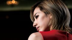 柚香光「宝塚を卒業し、東京で暮らして1年。誕生日に下級生からのビデオメッセージが届き、今でも大事な存在だと痛感。最近のルーティーンは…」