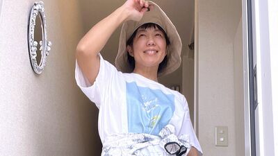 長身で「目立たない」、裏方仕事で「地味な」服を着てきた私が西先生の『着ることは生きること』の言葉に雷に撃たれたような衝撃を受けて