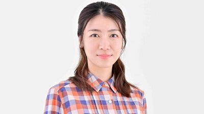 『国宝』『あんぱん』話題作への出演続く瀧内公美。『シバのおきて』ではしっかり者の妻役。「柴犬から演技を学んで。社会派の作品が多かったのでファニーな作品に出たかった」