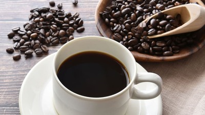 お茶やコーヒーに含まれる「カフェイン」飲酒後のコーヒーを避けるべき理由とは