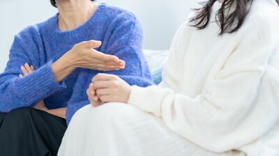 「子の産めぬ嫁を離婚させたい。一人息子がかわいそう…」孫が欲しい姑の相談に沢村貞子が回答。「離婚すれば、息子さんは不幸な一生を送ることになる」