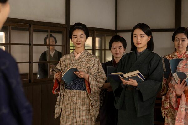 連続テレビ小説『風、薫る』見上愛さんと上坂樹里さん