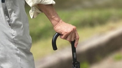 孤独死は8割が男性というデータも…。＜社会的孤立＞＜相談相手の不在＞以外に作家・佐藤優が指摘する＜意外な原因＞とは？
