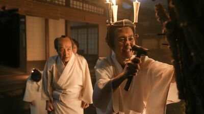 『ばけばけ』第１回から松野家そろって丑の刻参り。黒船まで呪って…トキの父・司之介（岡部たかし）に視聴者注目。「面白すぎる家族」「ペリーはすでに亡くなっている」